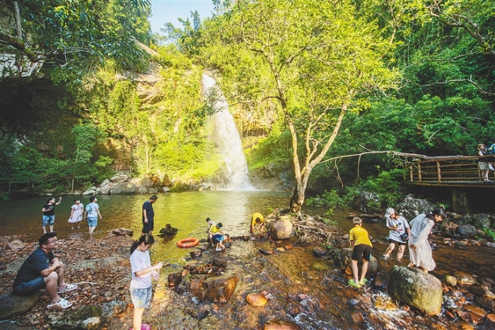 最近来延欧亚体育吉该咋玩？超全旅游攻略来啦