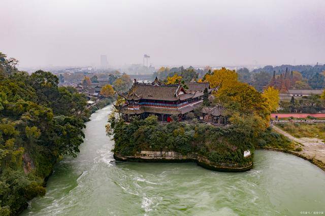 欧亚体育超详细的四川旅游攻略最佳路线四川旅游如何安排看完怎么玩了！(图4)