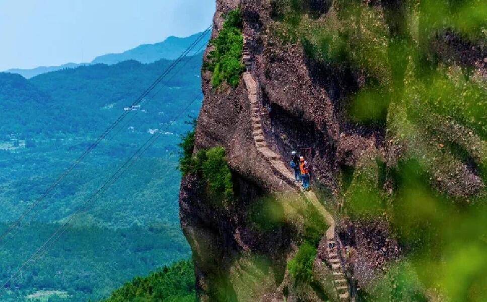 欧亚体育四川旅游攻略3天2晚 一篇必读游玩攻略揭秘(图3)