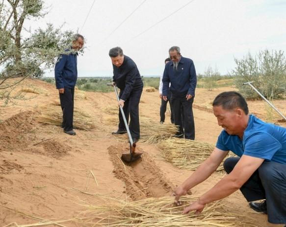 习近平甘肃行的4个难忘瞬间(图4)